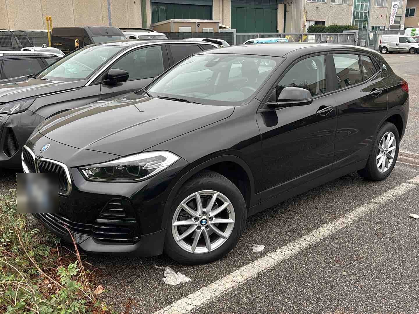 BMW X2 xDrive18d Business-X